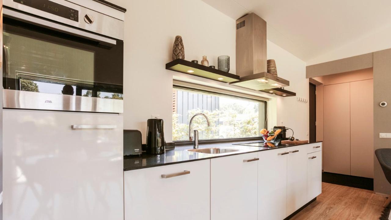 Dutchen Suitelodges Gooilanden Loosdrecht Bagian luar foto